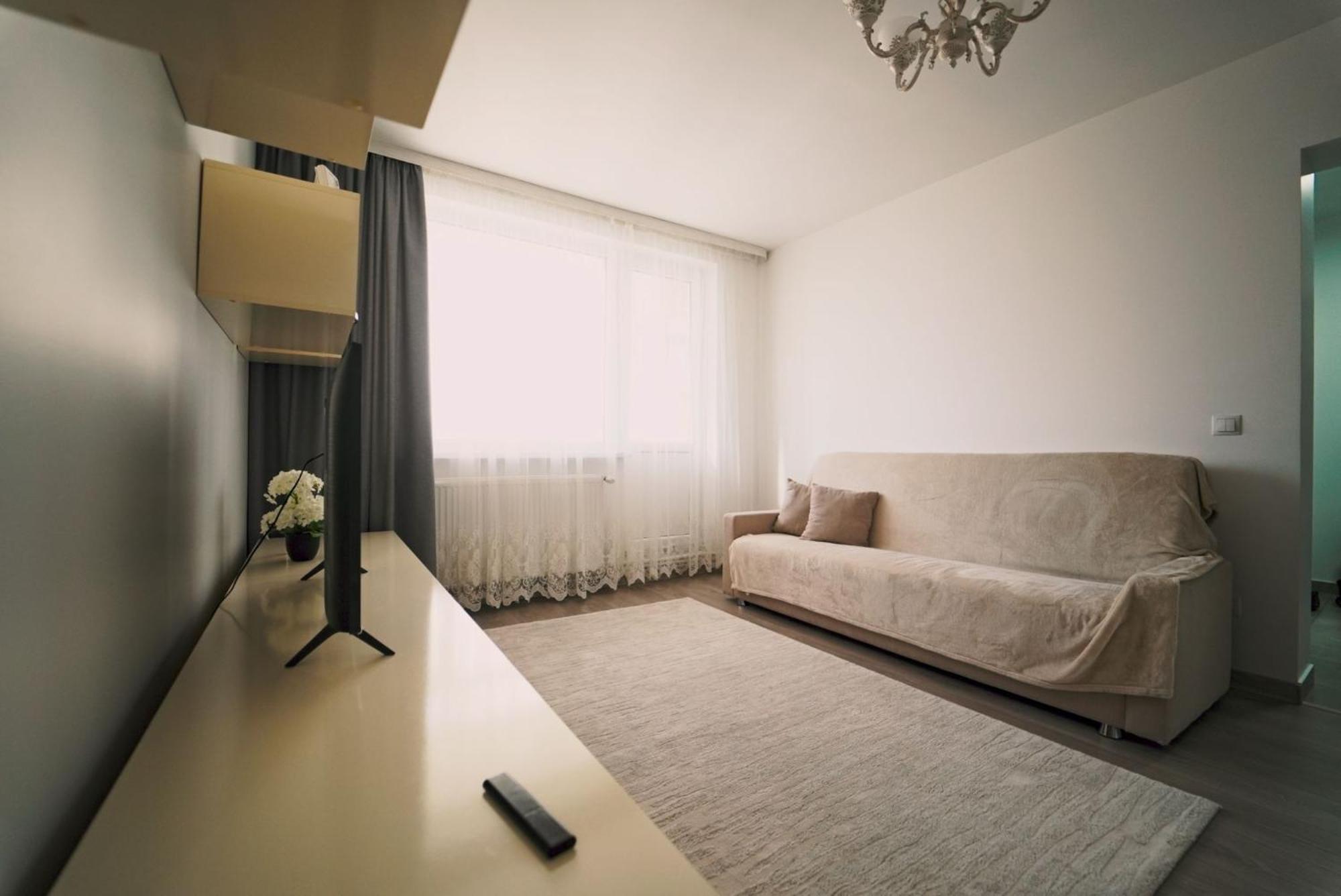 Luxury Apartament Ultracentral Of Suceava Esplanada Exterior photo